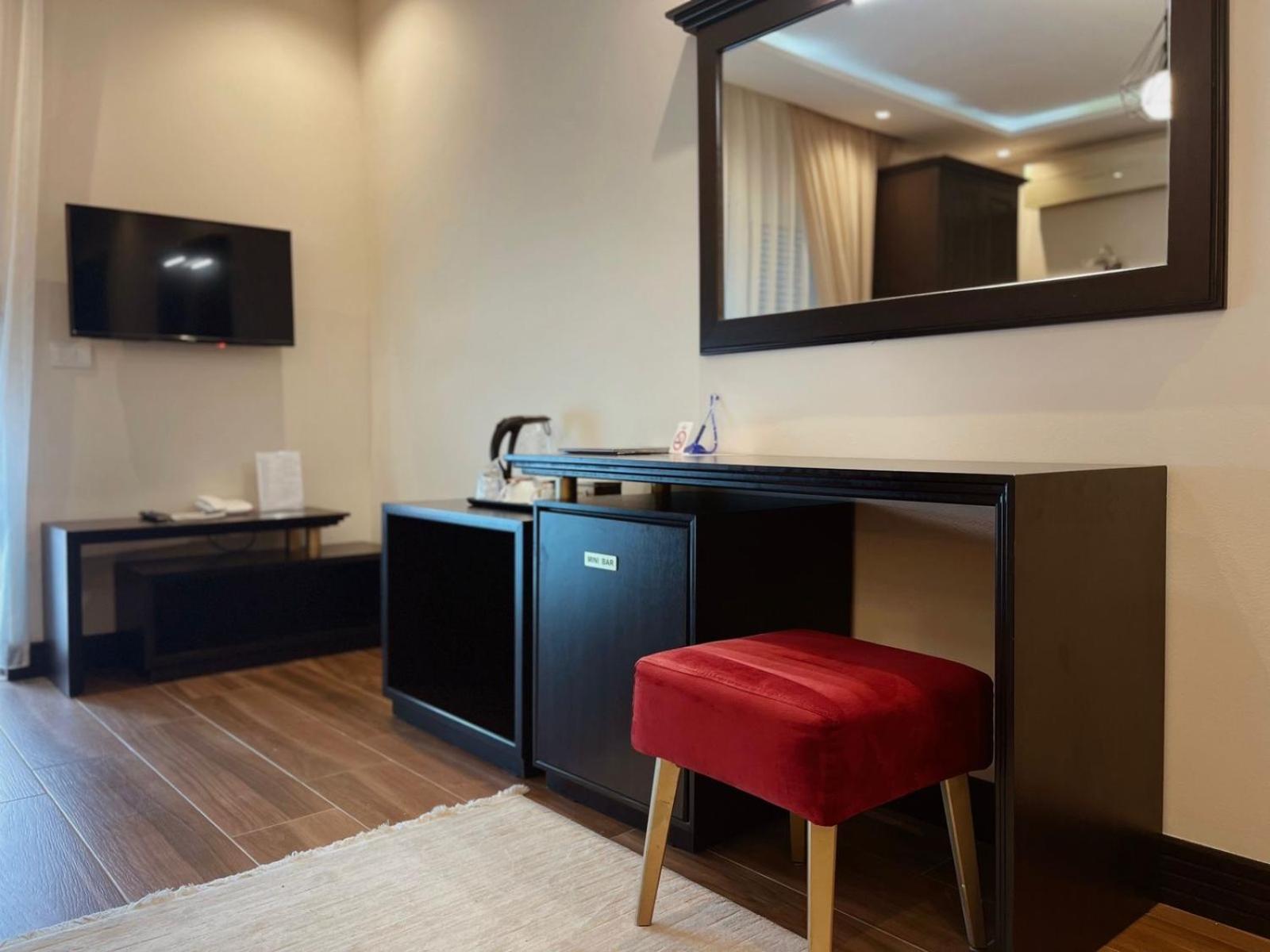 Padam Hotel & Spa Ulcinj Luaran gambar